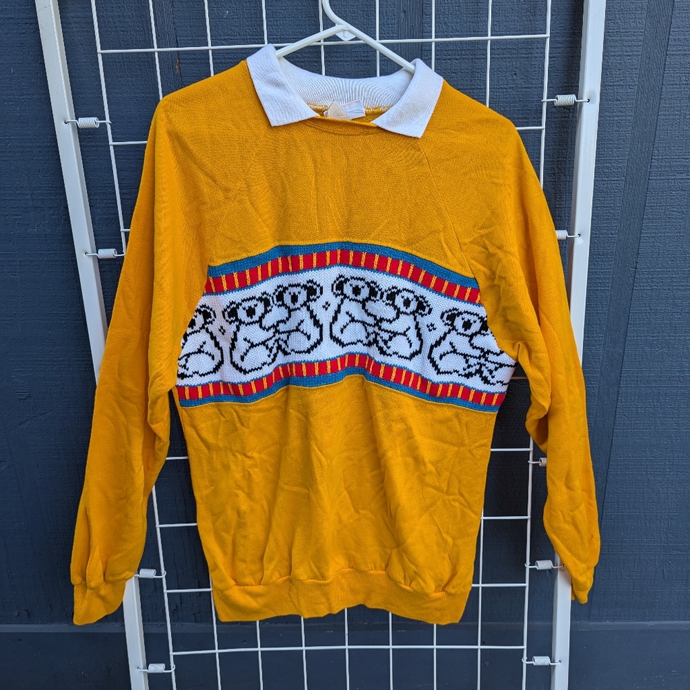 Vintage 70's Heartland knit koala yellow sweatshirt